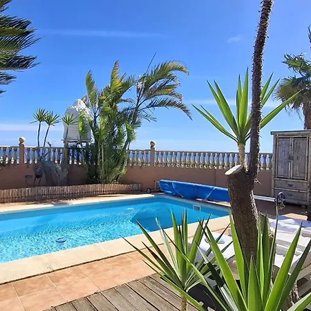 Wonderful Volcana Private Pool Holiday home